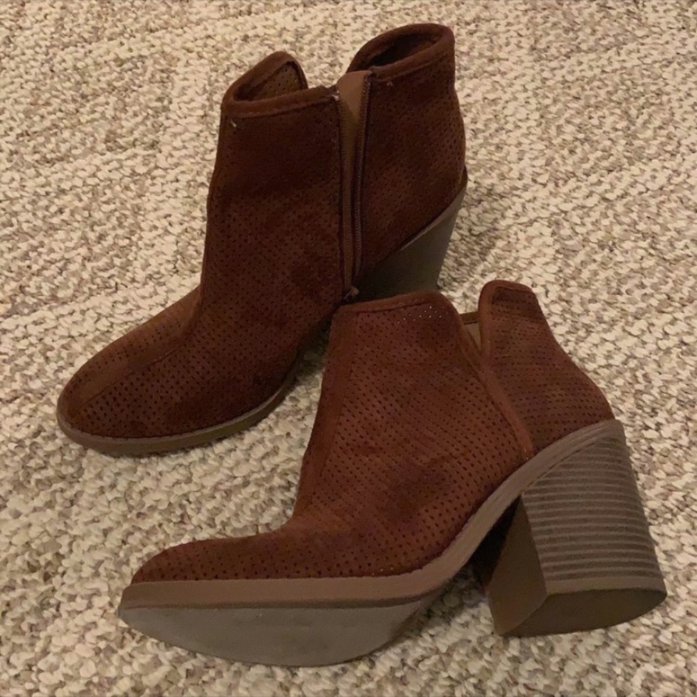 Everyday Brown Booties